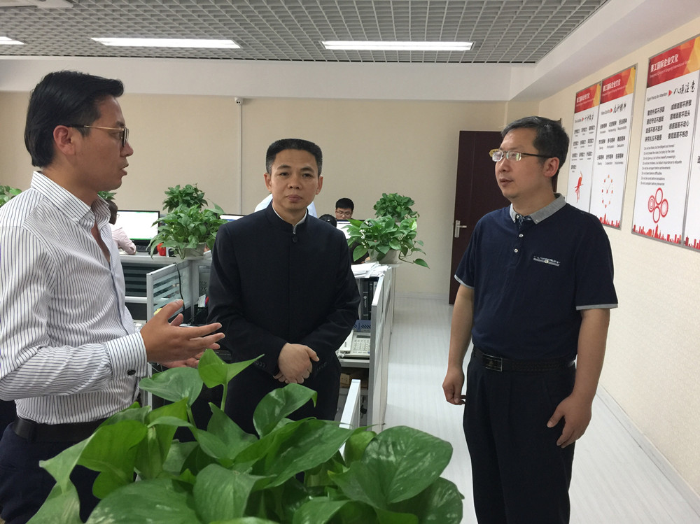 济南市发改委领导莅临名客来网调研现代外贸服务新业态